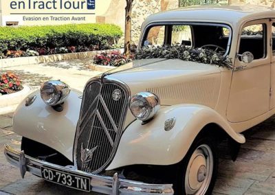 Décoration voiture mariage parebrise