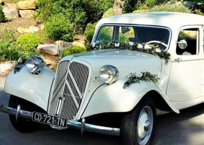 Décoration voiture mariage parebrise